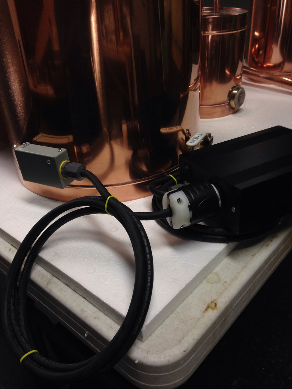 StillZ 20 Gallon Electric Moonshine Still Copper Still 20 oz.Copper 220 Volt