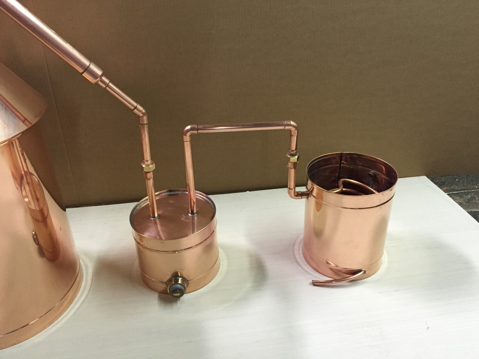 The Legendary StillZ 6 Gallon Copper Moonshine Still- Thumper-Worm 20 OZ Copper!