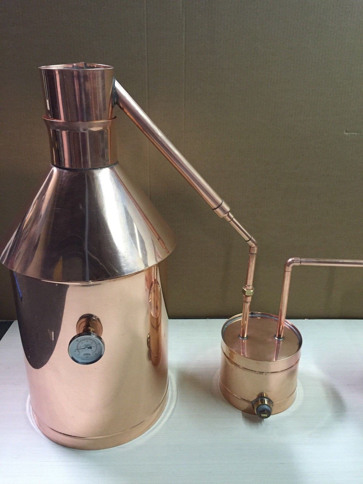 The Legendary StillZ 6 Gallon Copper Moonshine Still- Thumper-Worm 20 OZ Copper!