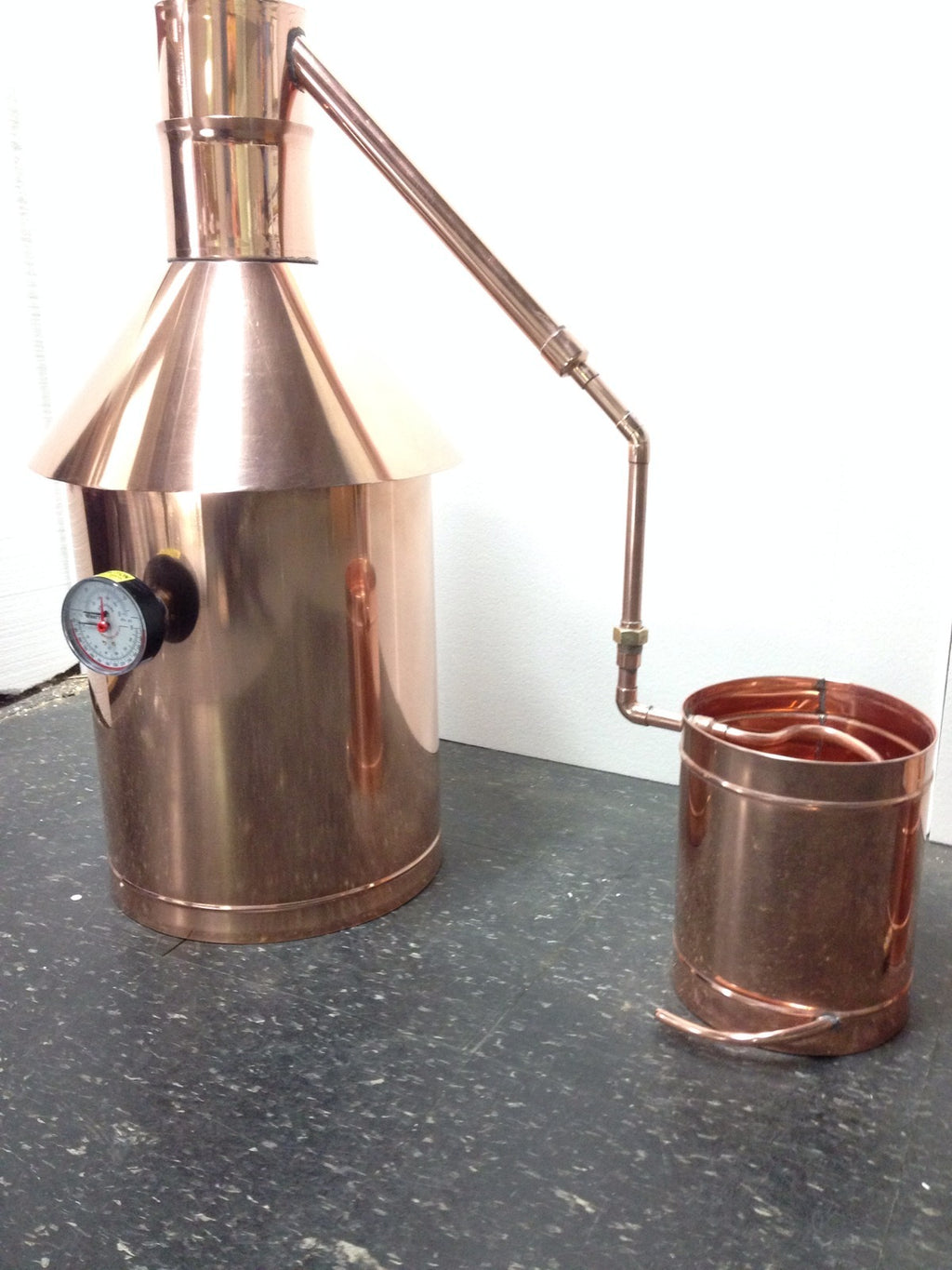 10 Gal Copper Moonshine Still with Thumper+Worm 100% Guarantee Made In The USA
